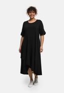 'Valeria' klänning – flytande, modern & feminin