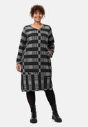 'Karina' dress - V-neck & modern check pattern