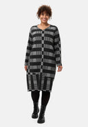 'Karina' dress - V-neck & modern check pattern