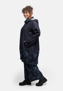 Mantella "Nila" – Denim scuro, cappuccio