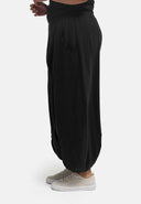 Pantaloni 'Camilla' – ariosi, moderni e confortevoli