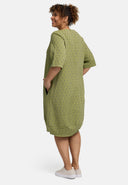 Abito 'Olina' – leggero, strutturato e con tessuto elasticizzato morbido