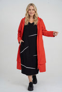 Αδιάβροχο 'Auria' – Γραμμή Α, ελαφρύ & ανθεκτικό στις σταγόνες